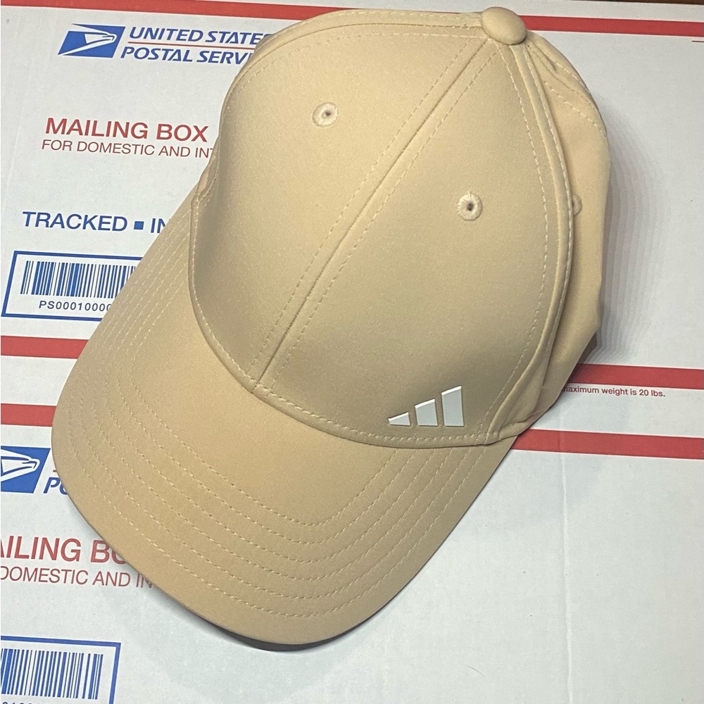 Adidas Aeroready Running Jogging Lightweight Adjustable Strapback Beige Cap